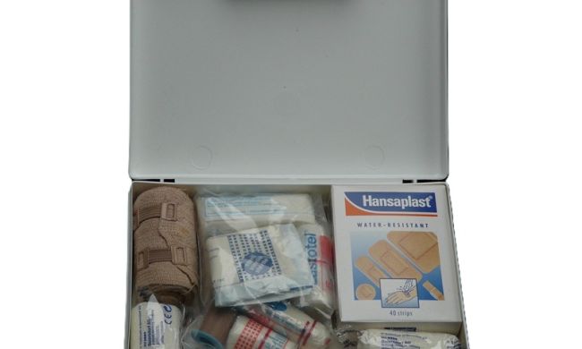 Nowoczesne opatrunki: czym najlepiej zabezpieczać urazy?